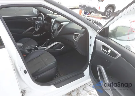 2013 Hyundai Veloster Base W/Black из США, поврежденный, VIN KMHTC6AD2DU179368